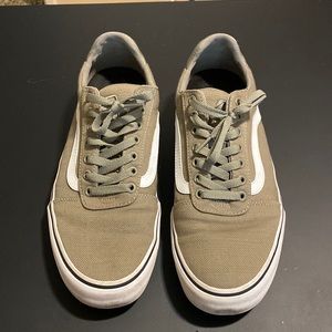 Green old skool comfort vans great condition size mens 10.5